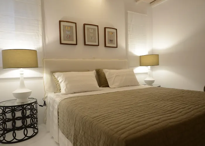 Villa Pearl Near Ornos By Diles *