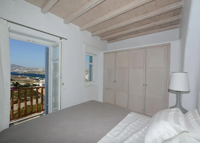 Villa Pearl Near Ornos By Diles Agios Ioannis Diakoftis